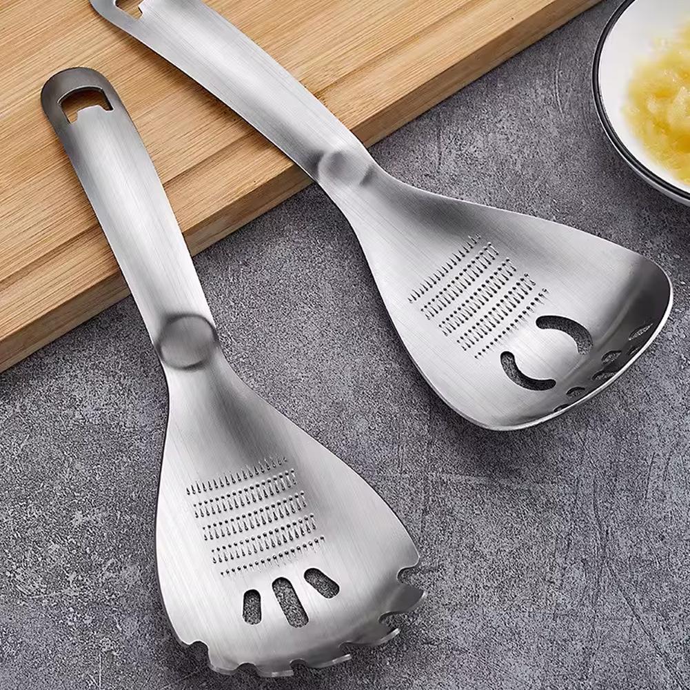 多機能ステンレス製キッチンツール、ニンニク、生姜、野菜用おろ - Kitchen Gadgets Needed のレビューと価格